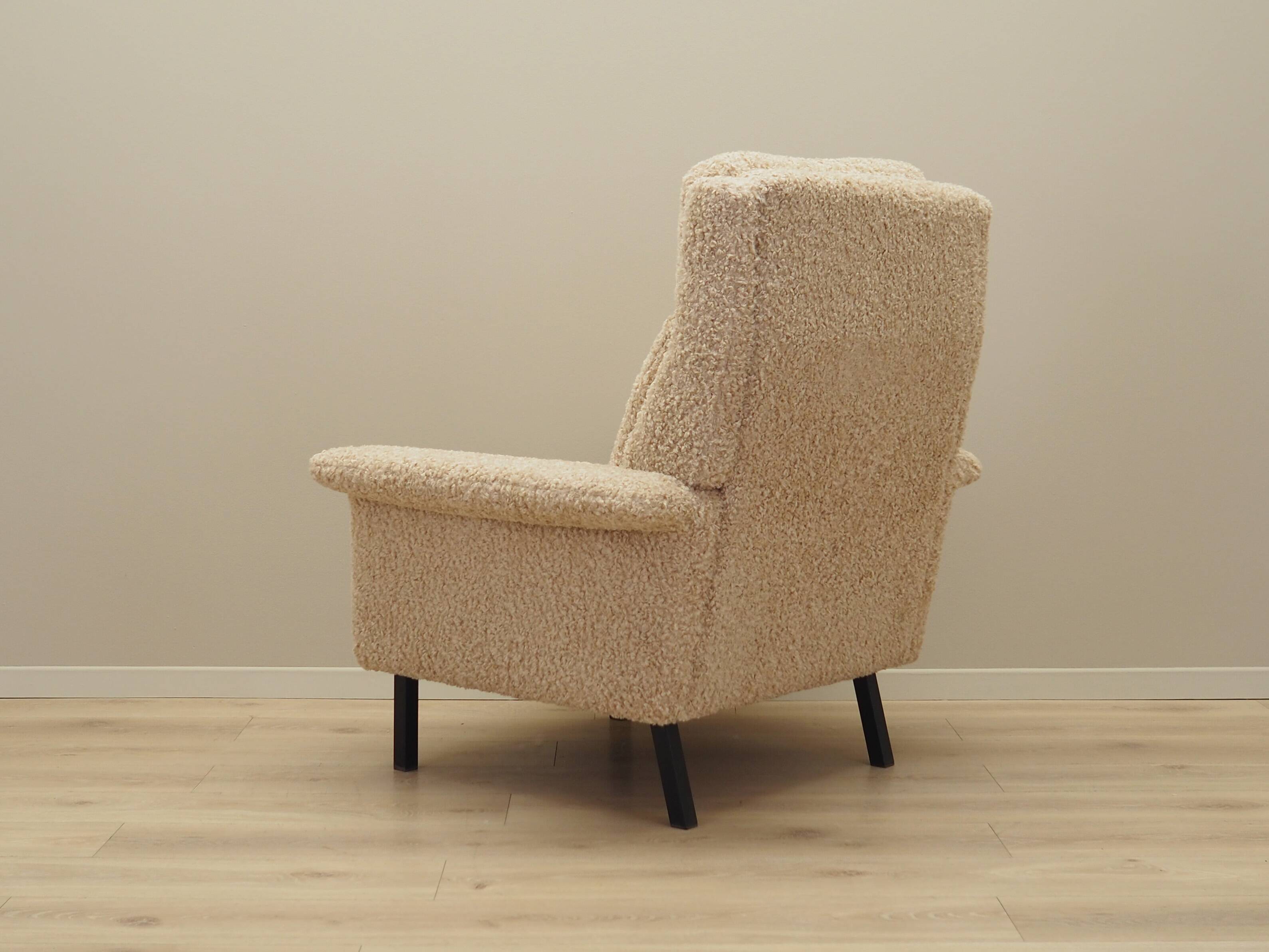 Fauteuil danois beige par Arne Vodder, années 1960