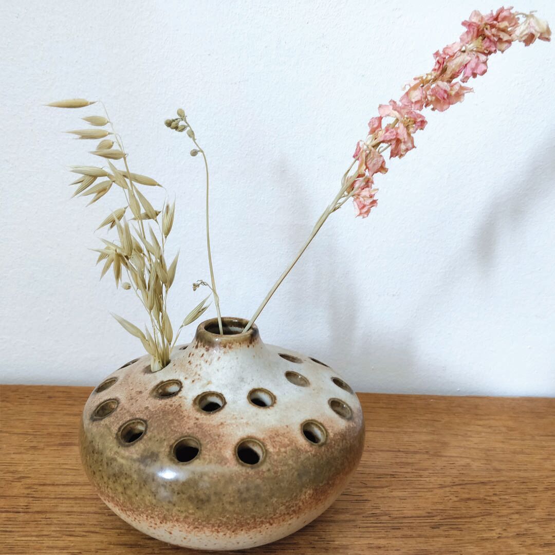 Ceramic flower spades