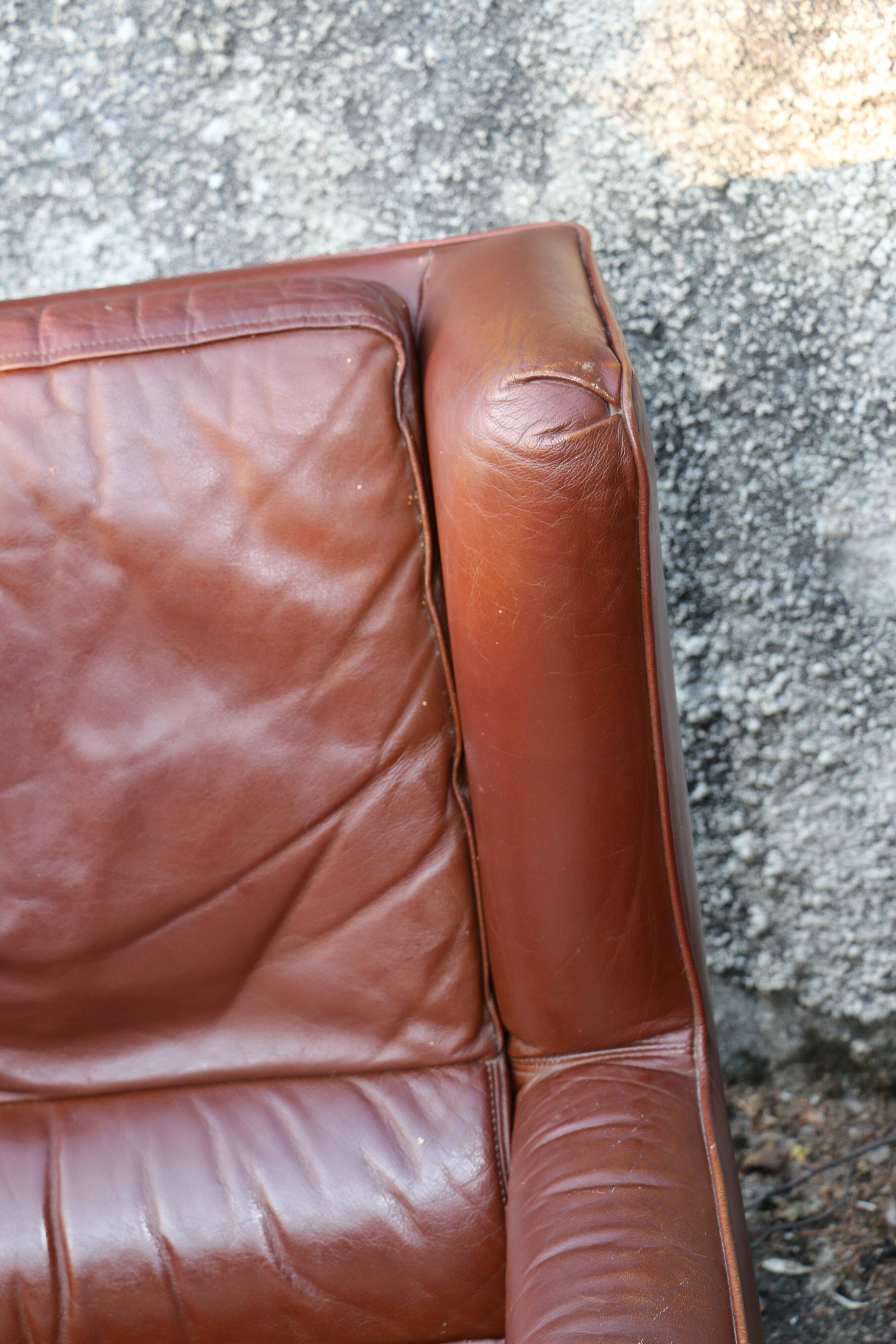 Pair of armchairs with very soft leather ears 80s