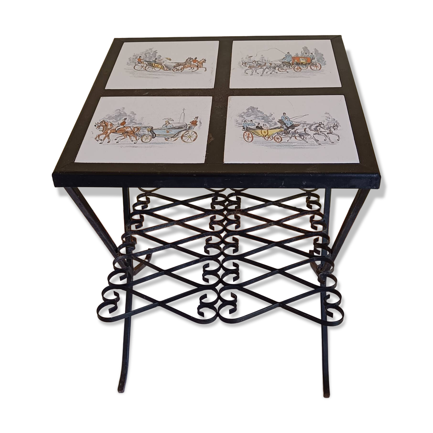 Small square coffee table in wrought iron.