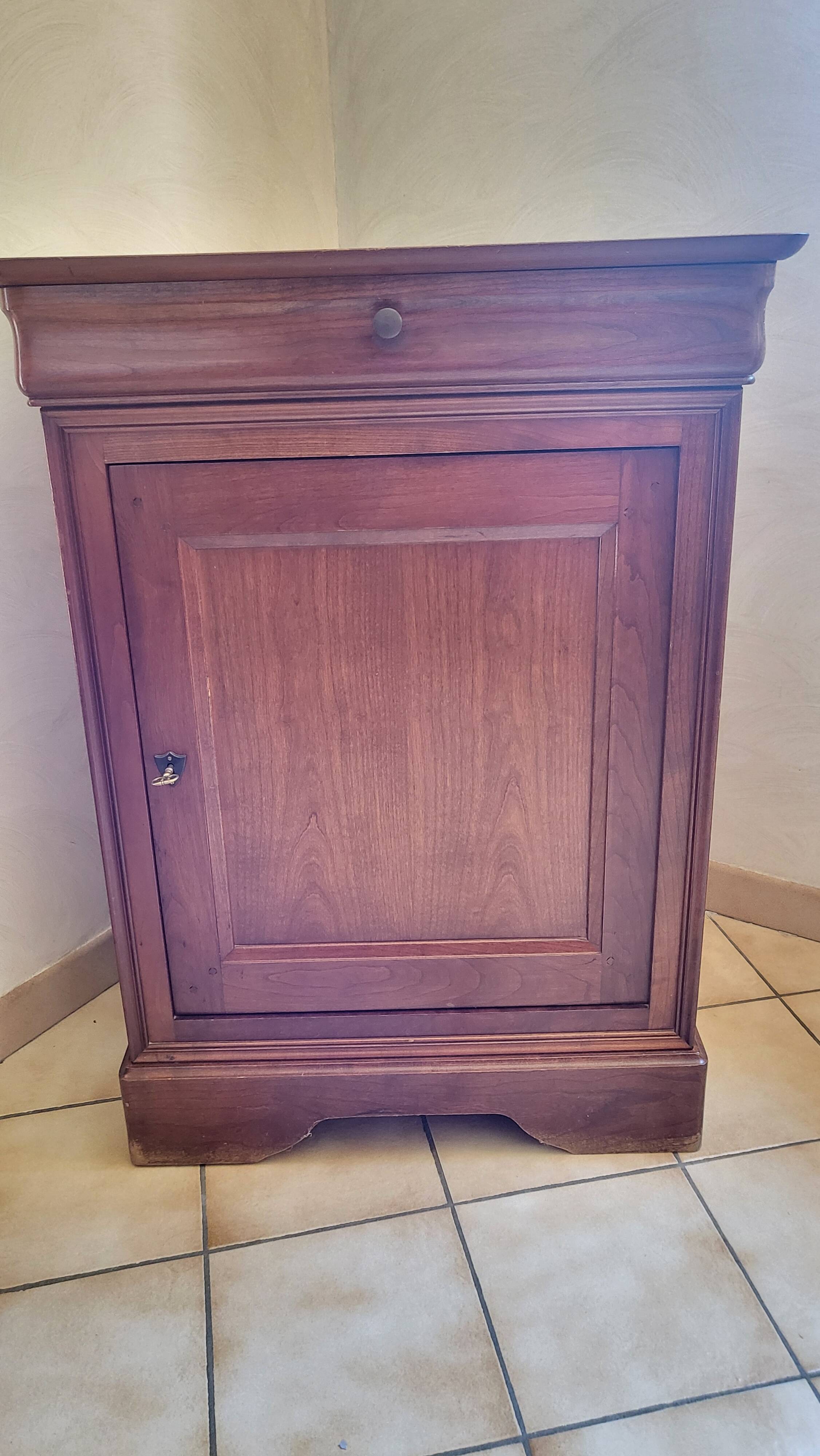 Meuble buffet en bois