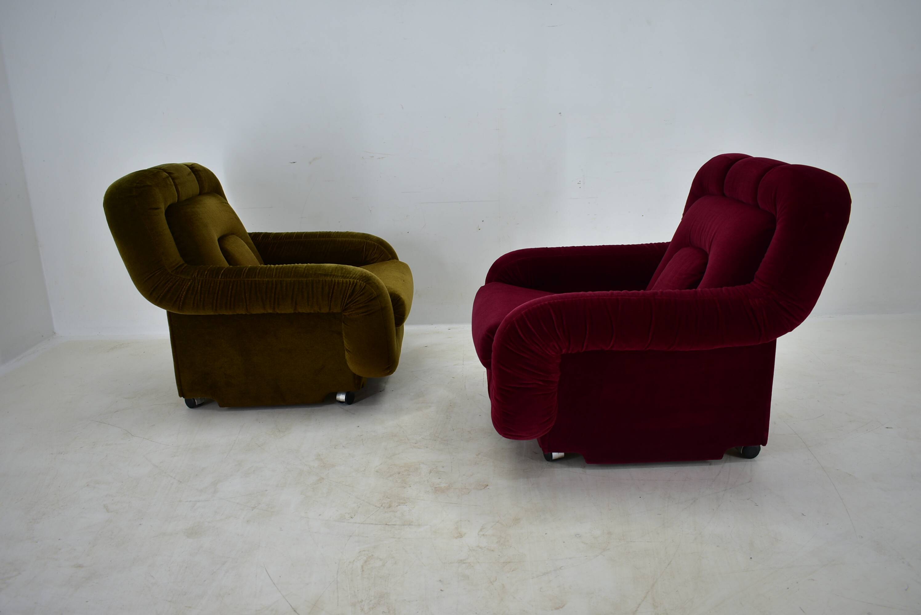 Pair of rare mid-century lounge armchairs, Italy, 1970s