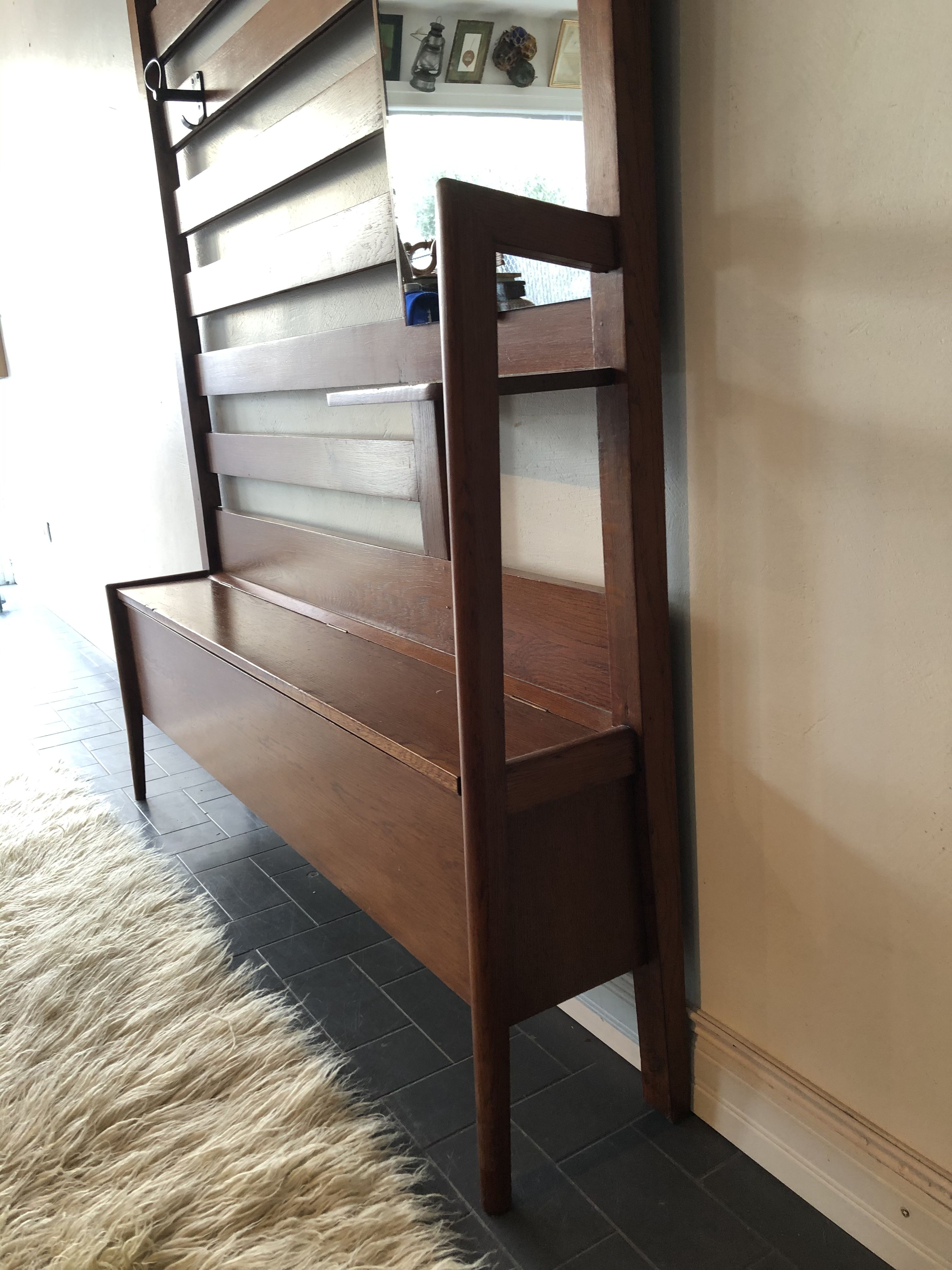 Vestiaire style scandinave, meuble d’entrée vintage