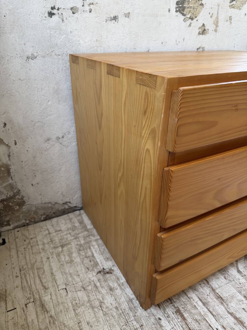 Bureau + commode + tabouret pin Maison Regain Savoie
