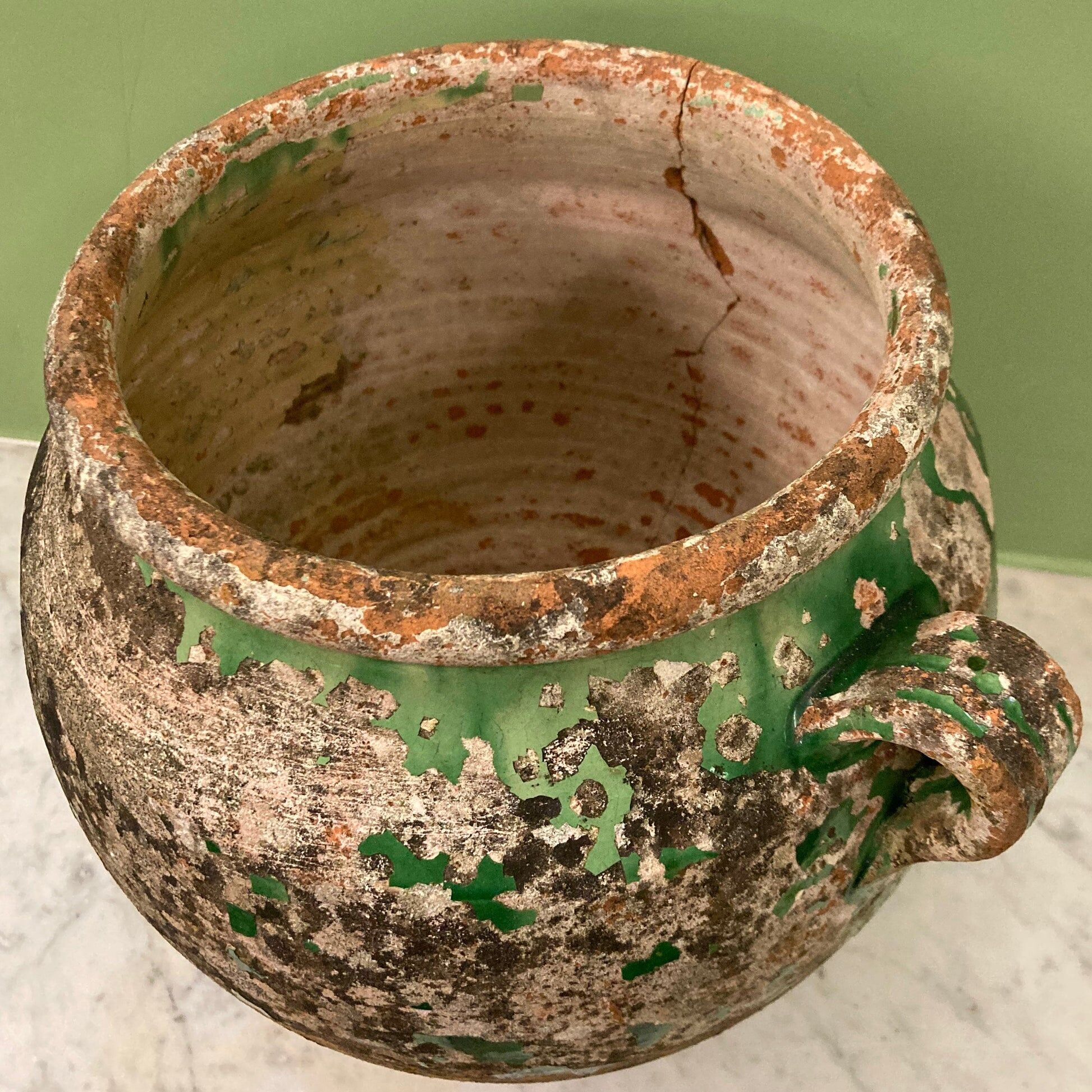 19th-century confit pot. Glazed green terracotta.