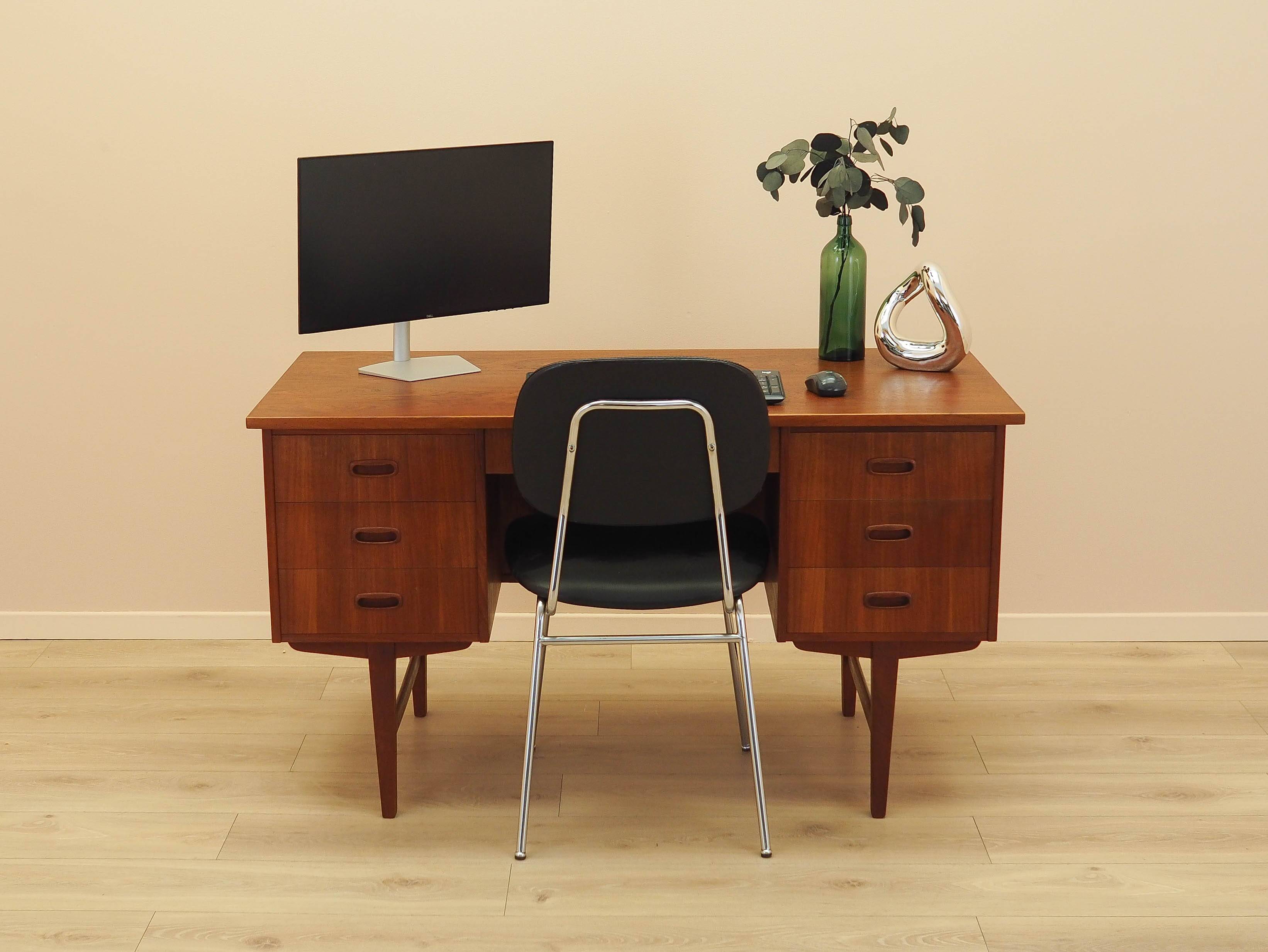 Teak desk, Danish design, 1970s, made in Denmark