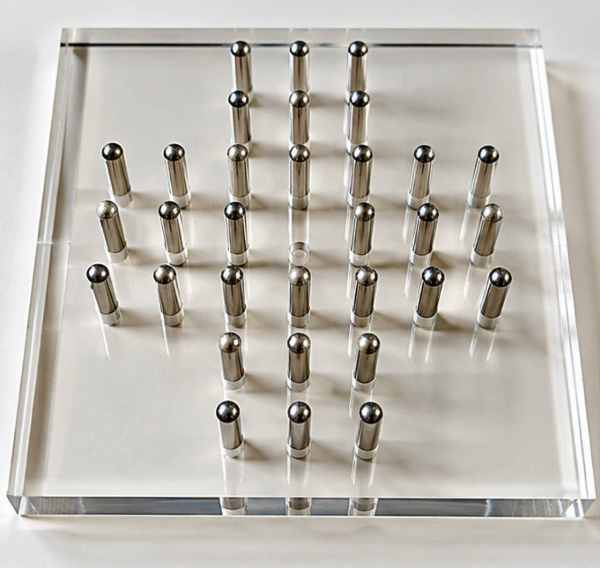 1970s design solitaire game – Plexiglass and chrome metal – Vintage