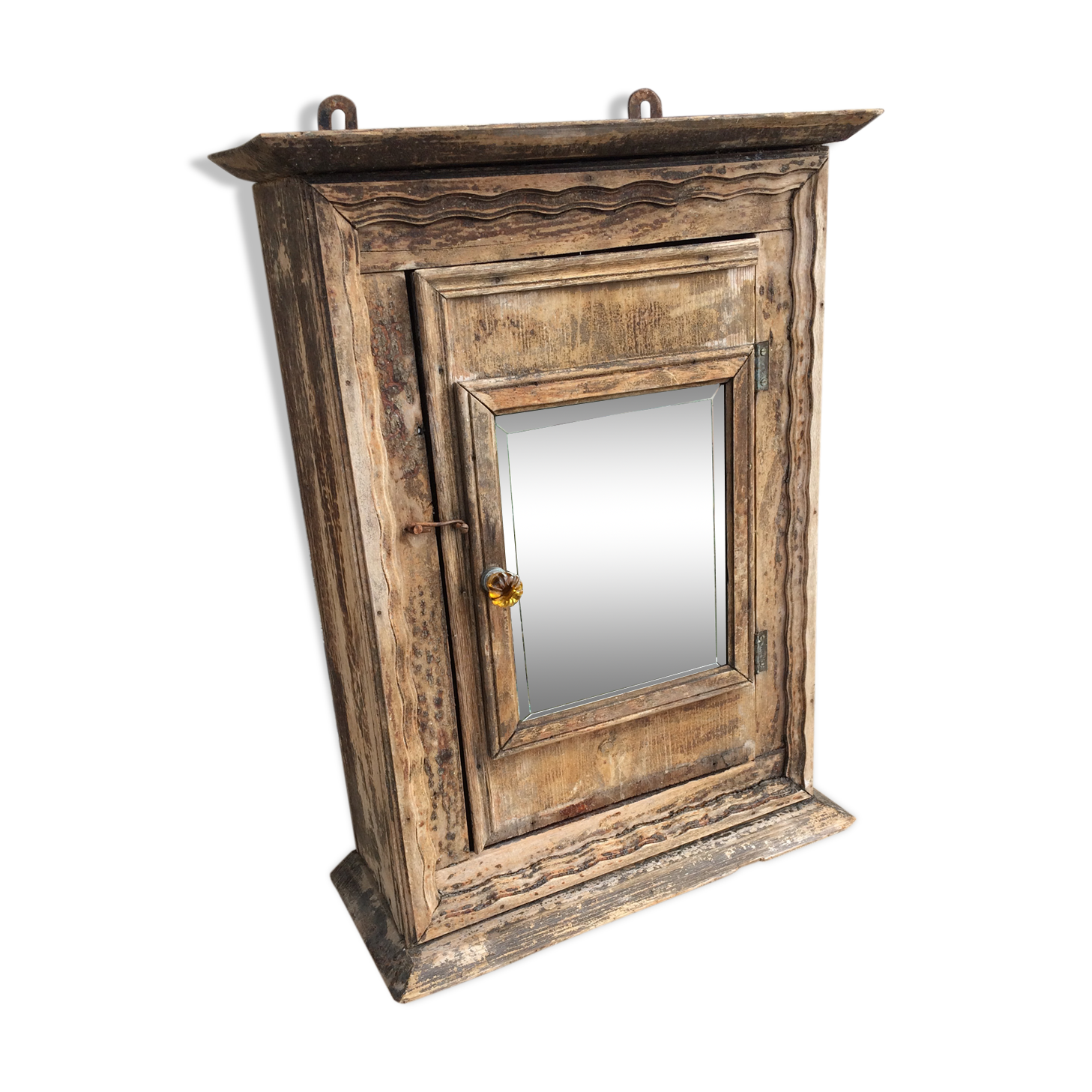 Toilet cabinet