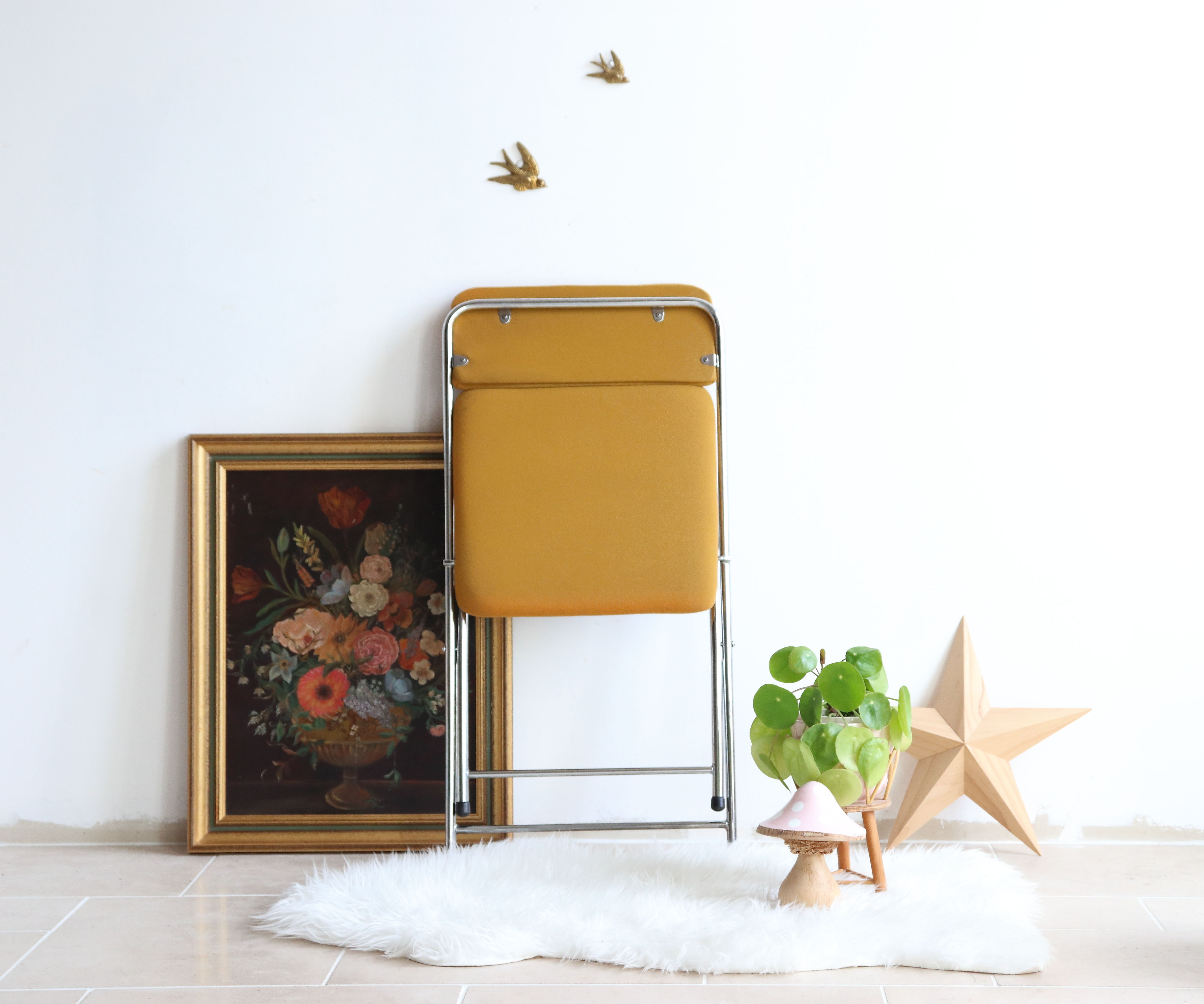 Pair of Eyrel 70s folding chairs in chrome metal and mustard fabric