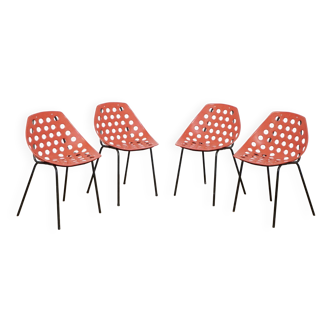 Suite de 4 chaises « Coquillage » Pierre Guariche pour Meurop