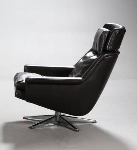 Vintage Danish mid-century Werner Langenfeld leather lounge chair 1970s