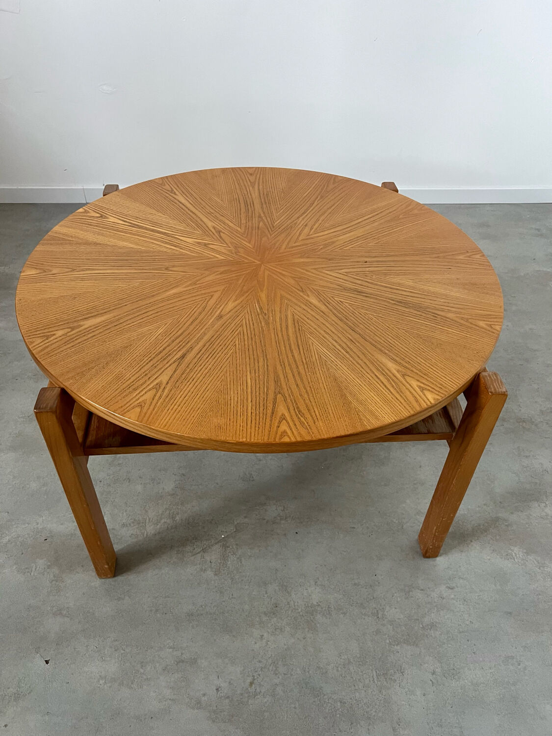 Ancienne table basse bois design années 60 Italy vintage
