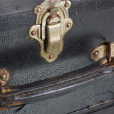 Bertault wooden trunk with drawer