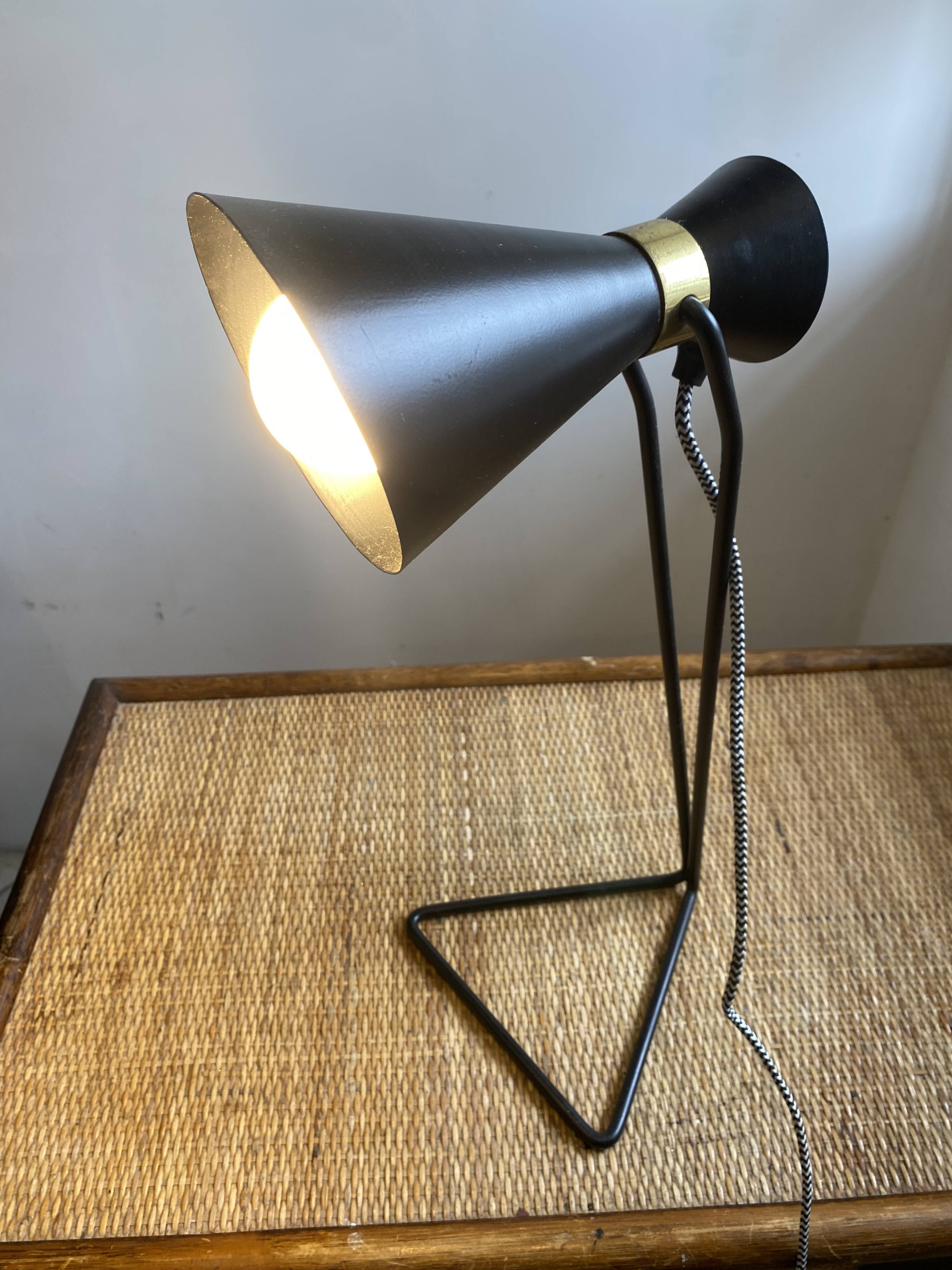 Vintage 1970s black metal cocotte lamp