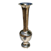 Traditional soliflore vase from India or the Middle East in copper.