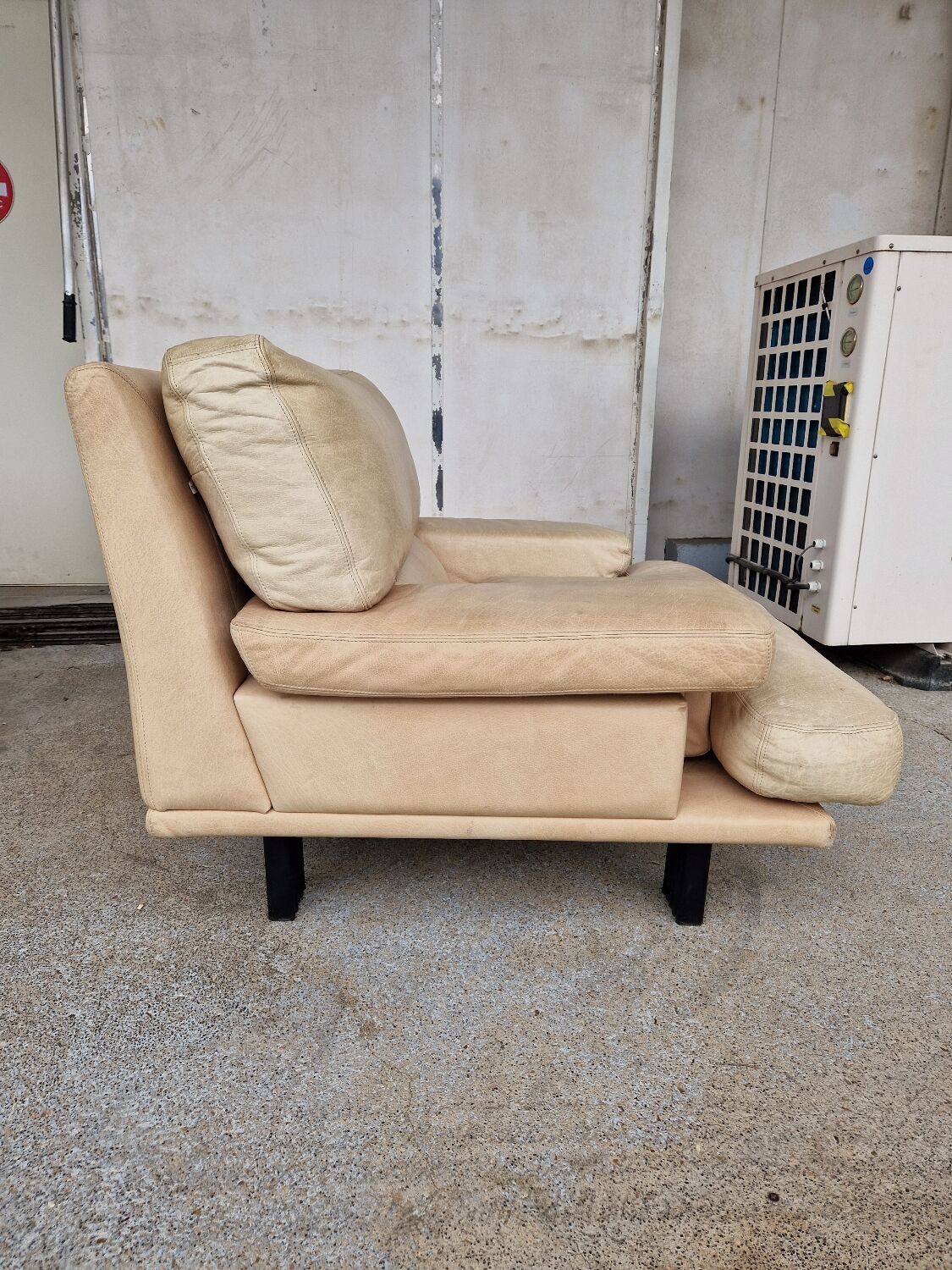 Salon vintage canapé et deux fauteuils
