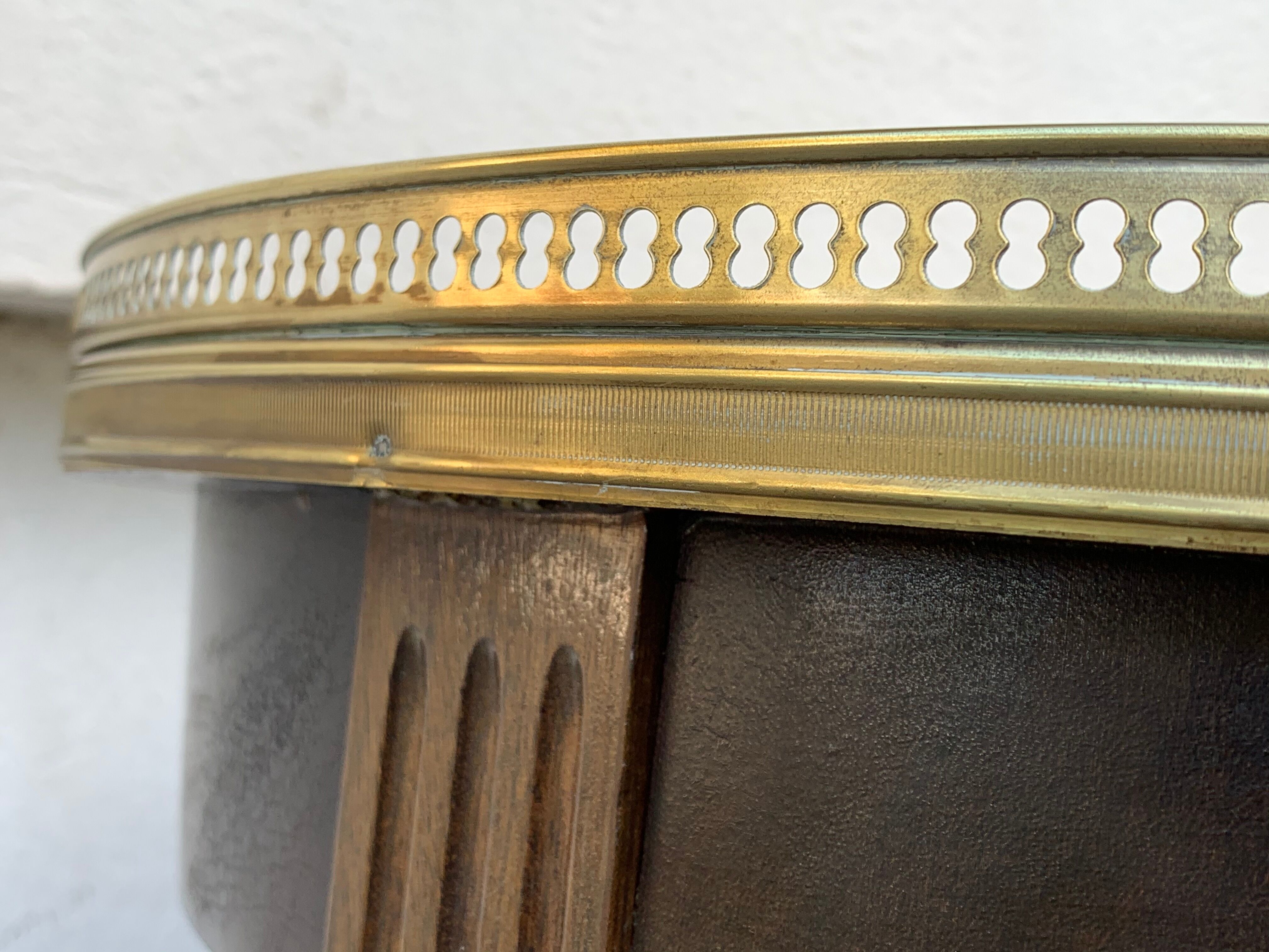 Marble bouillotte table