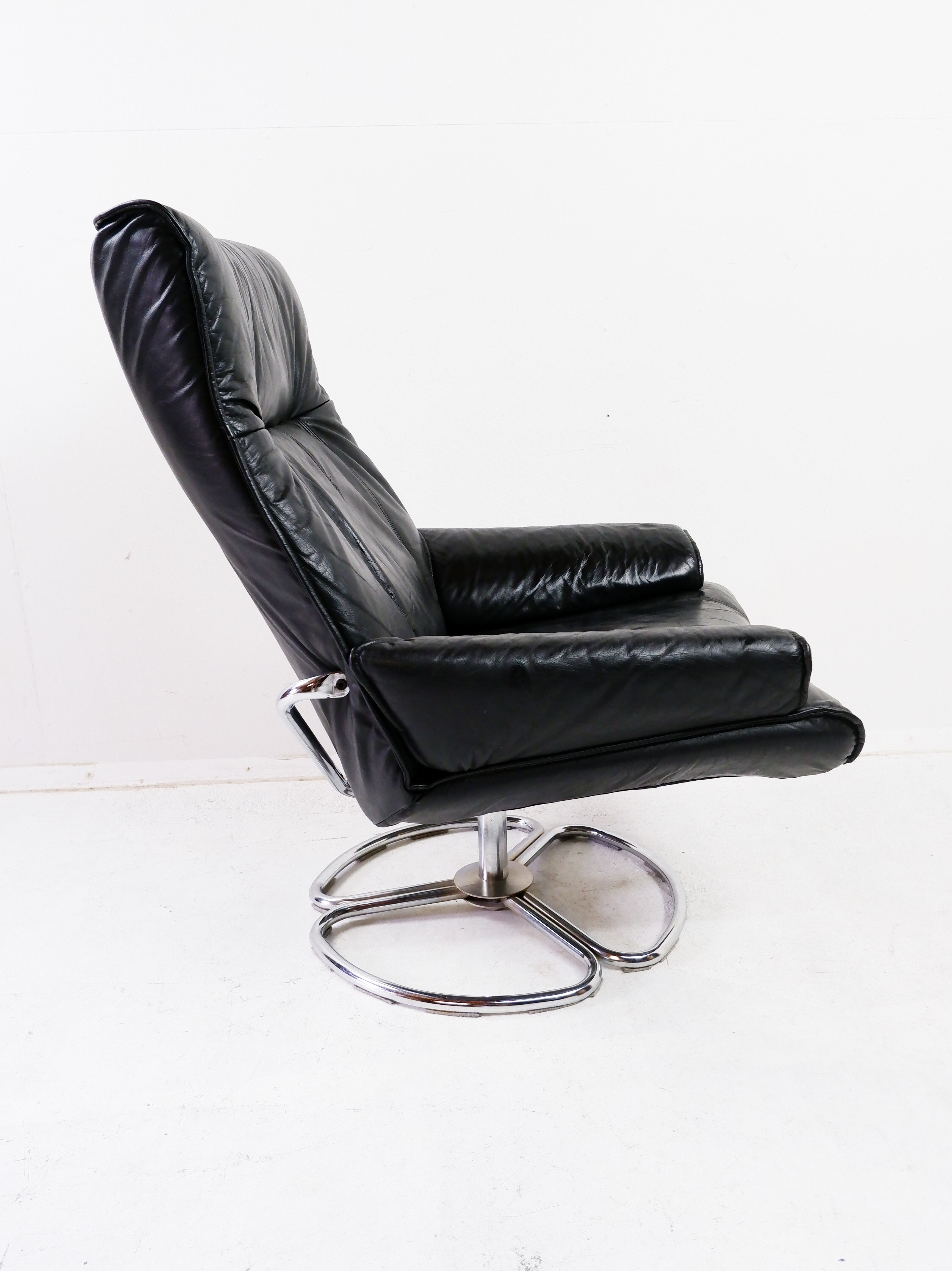 Leather swivel chair, 1970s