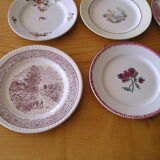Set of 12 different flat plates