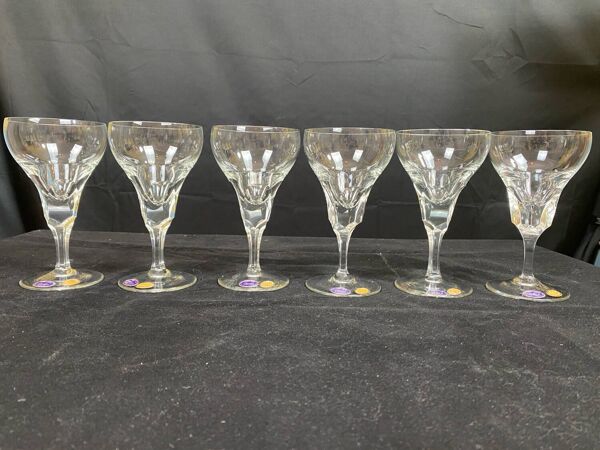 lot de 6 verres à vin anciens en cristal taillé type tulipe de la pres