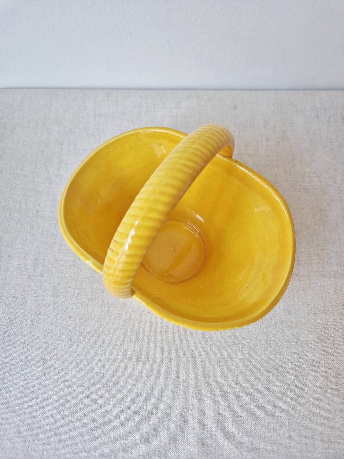 Small vintage ceramic basket with woven handle - Digoin & Sarreguemines