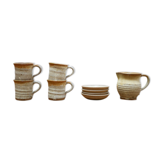 Series of 4 cups and a vintage stoneware milk jug