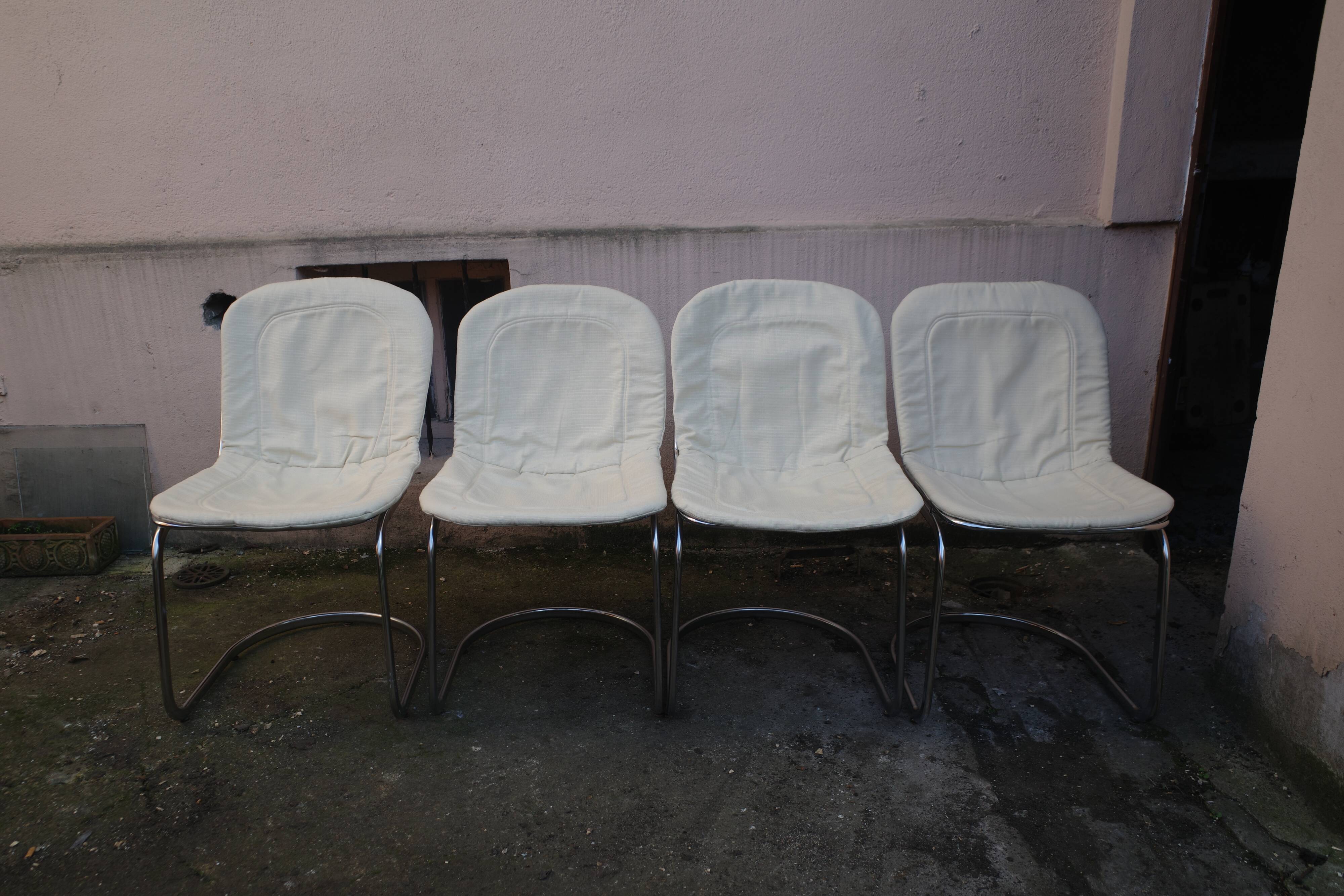 Lot of 4 chairs Gastone Rinaldi