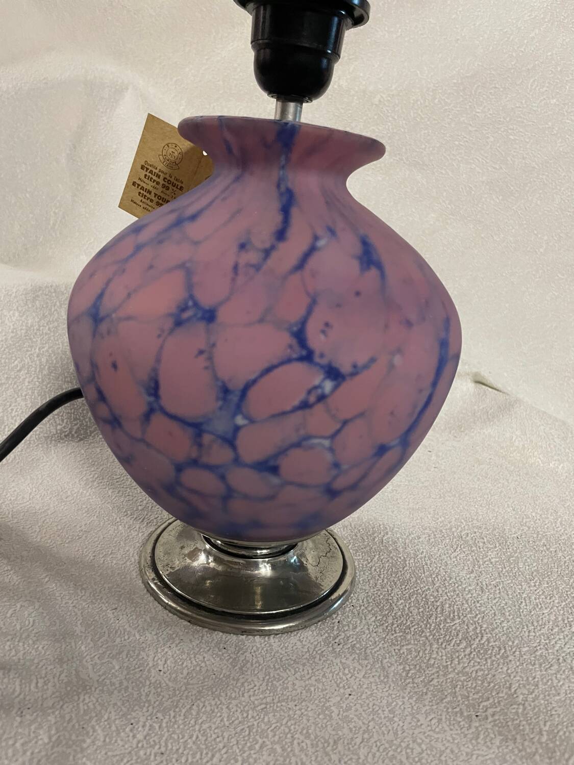 Lamp base