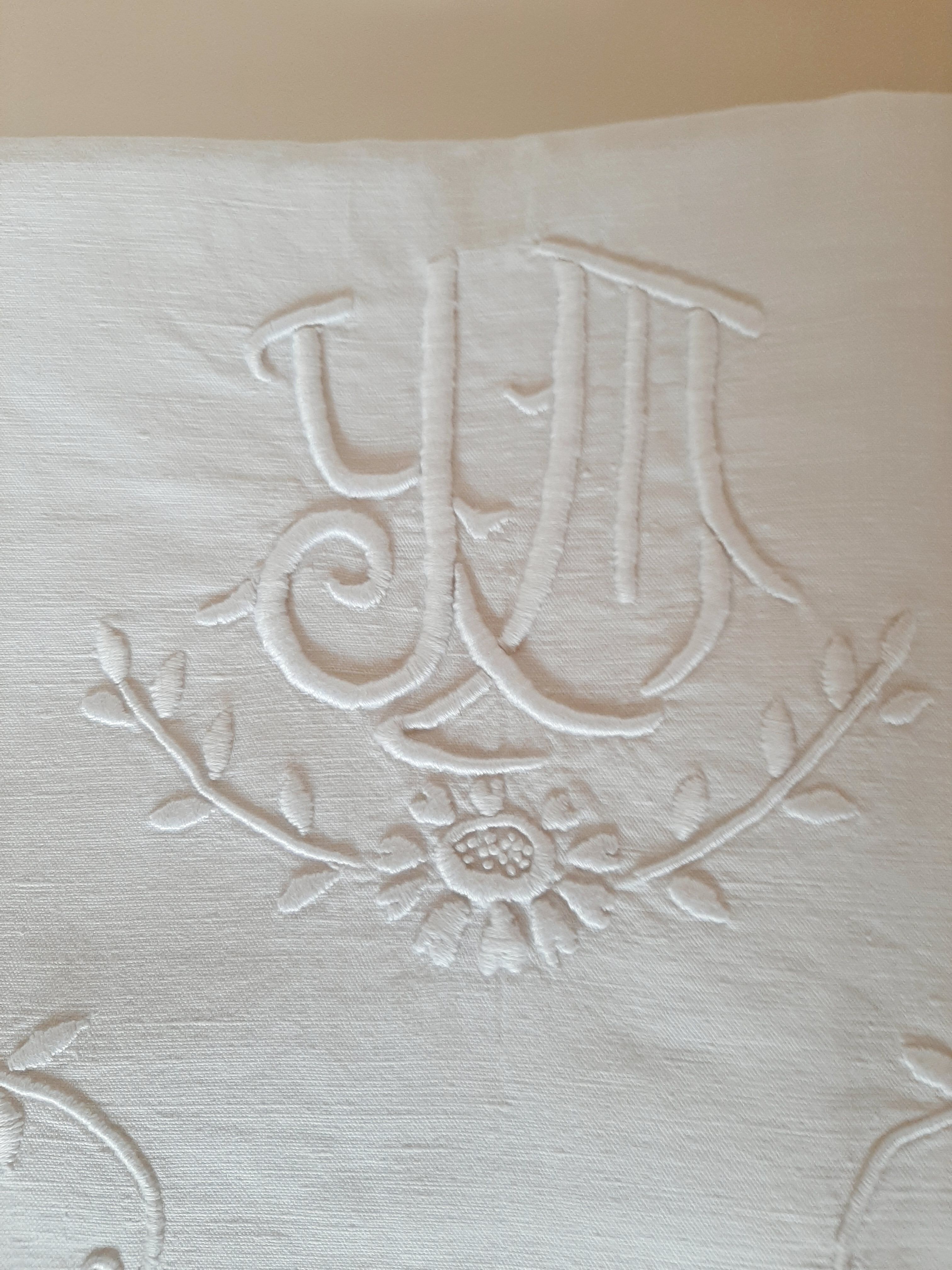 YM linen monogram embroidered sheet