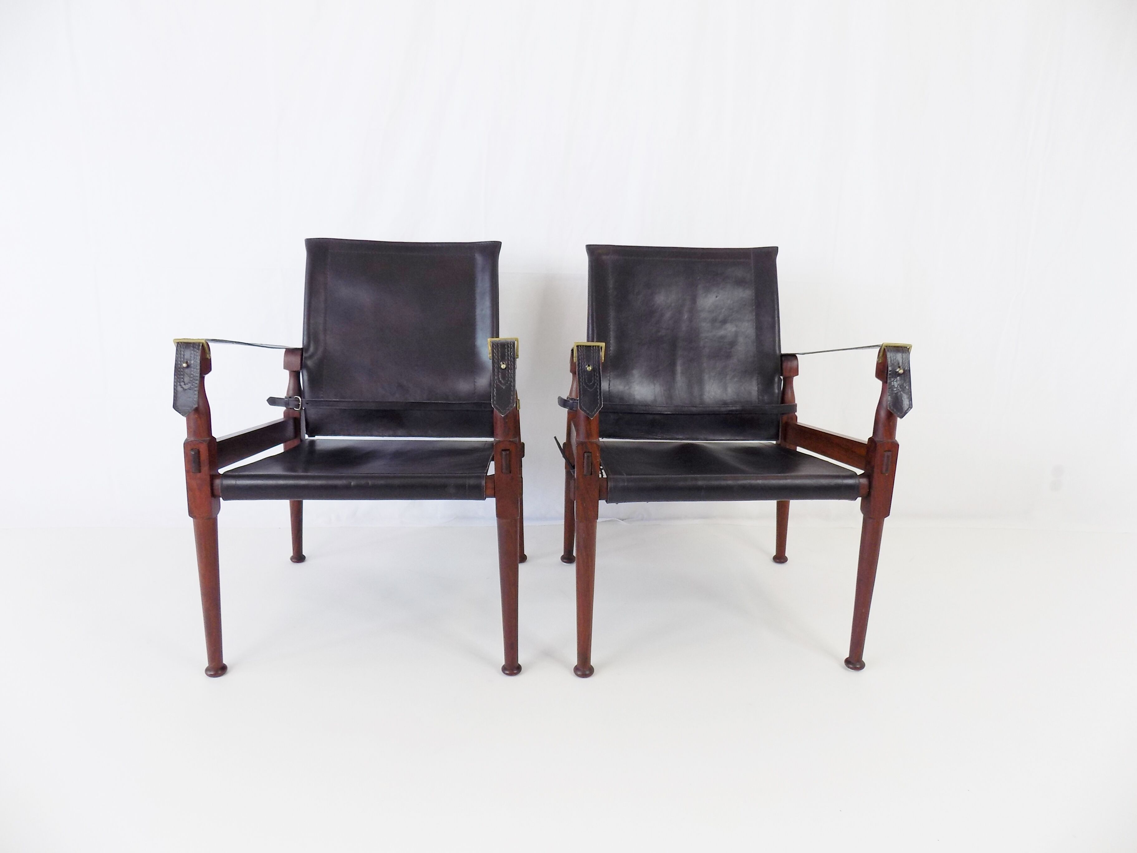 Hayat Safari Roorkee Campaign chairs set of 2