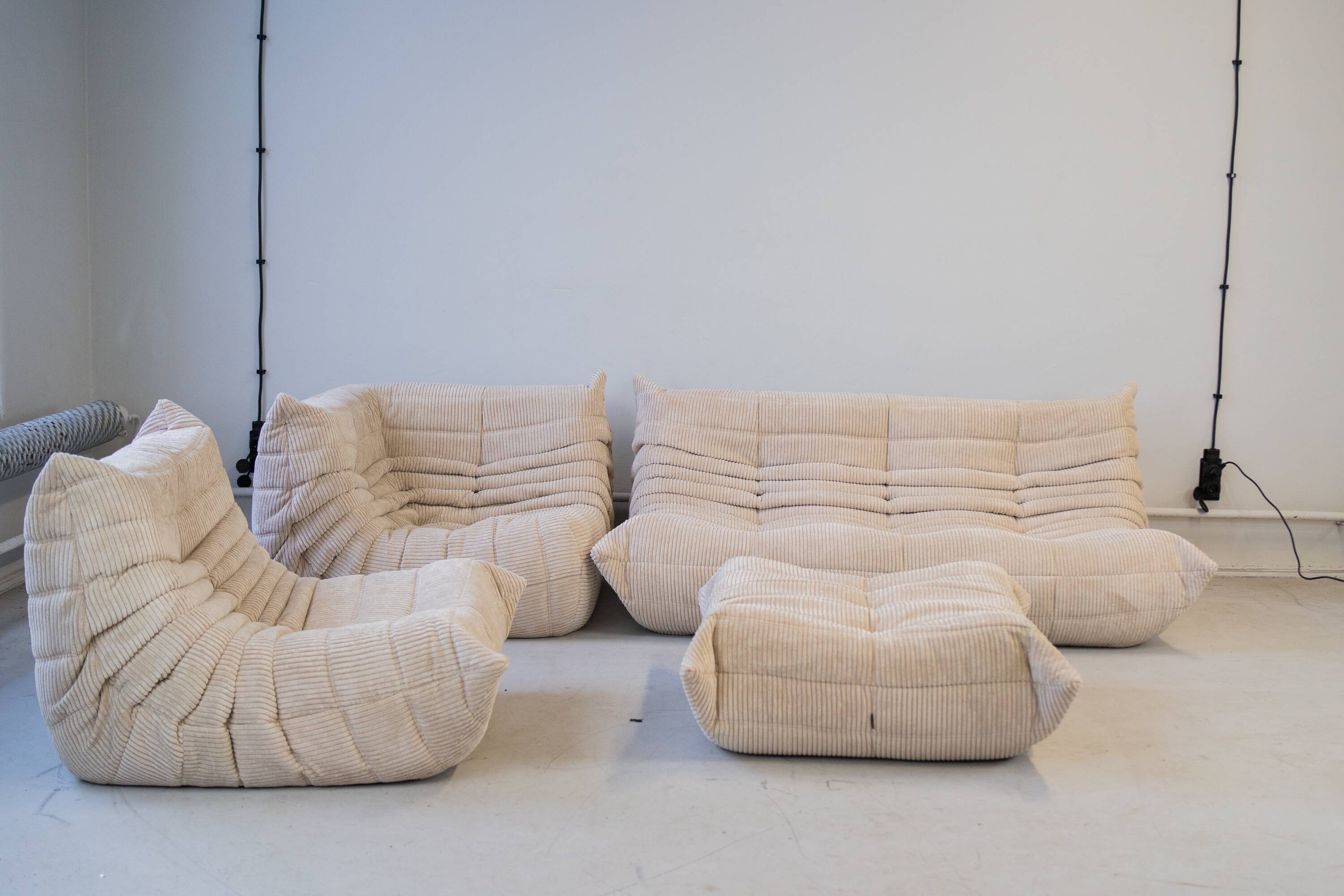 Modèle de canapé Togo conçu par Michel Ducaroy en 1973