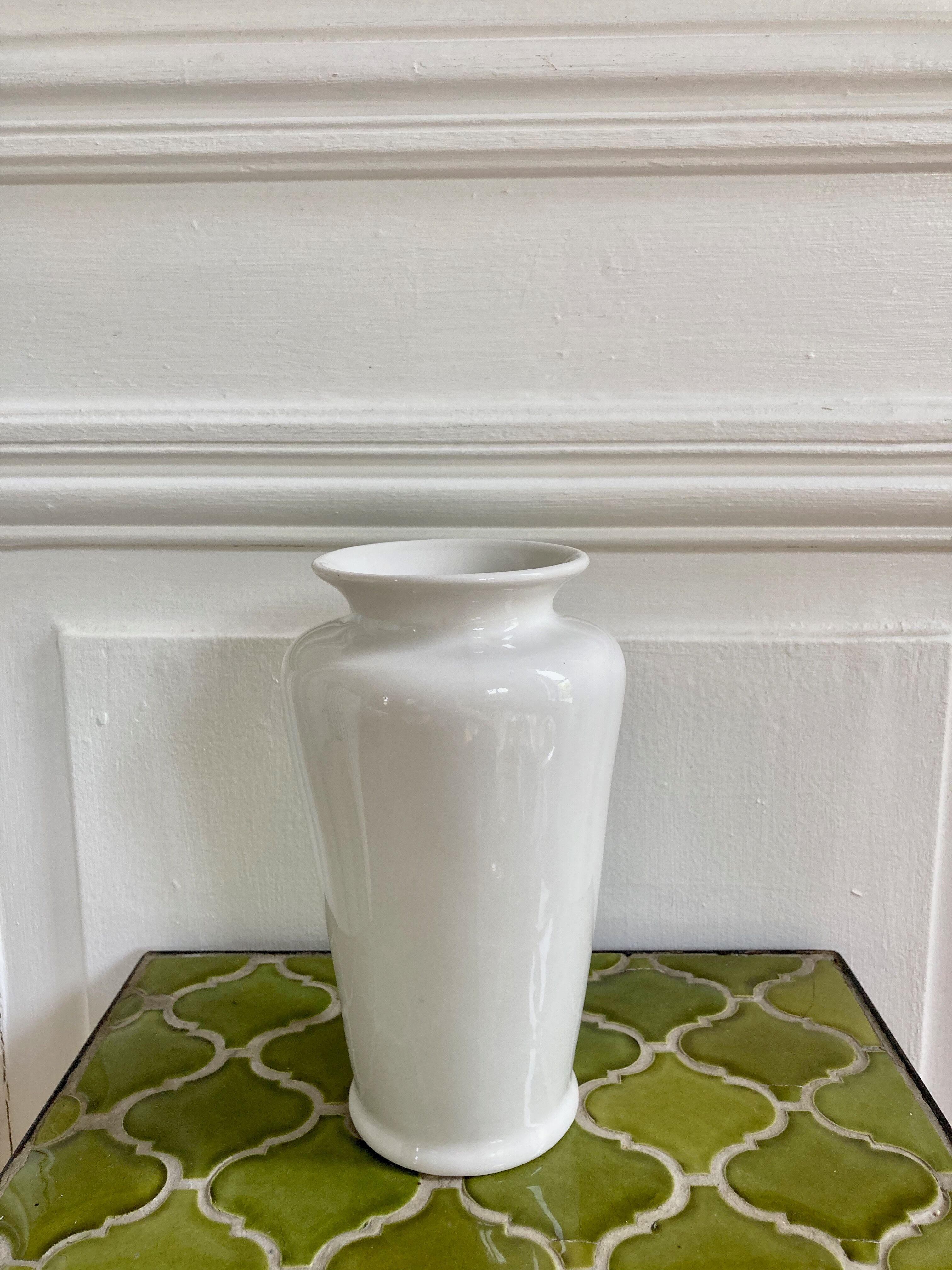 Porcelain vase botanical flowers