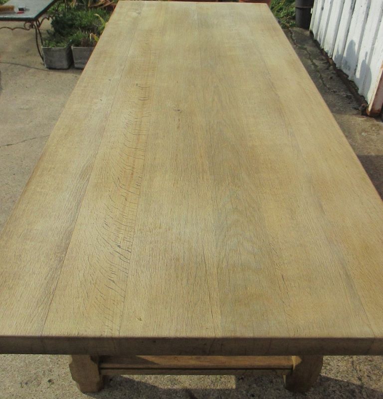 Farm table in washed oak
