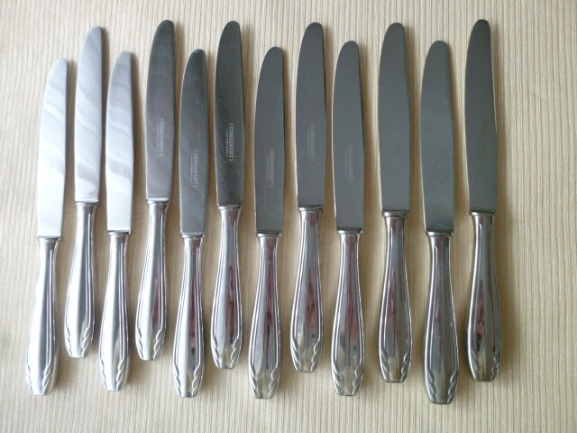 Box of 12 table knives in monocoque stainless steel Comargent