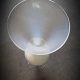 White opaline soliflore