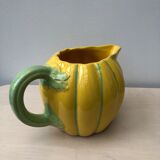 Melon pitcher