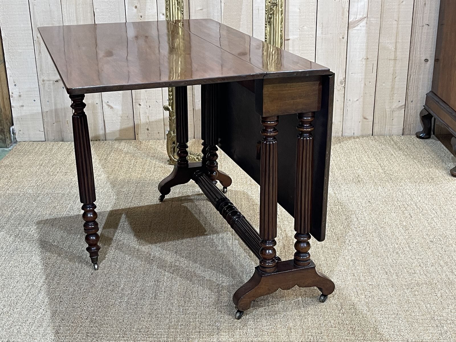 Louis philippe xixth mahogany table