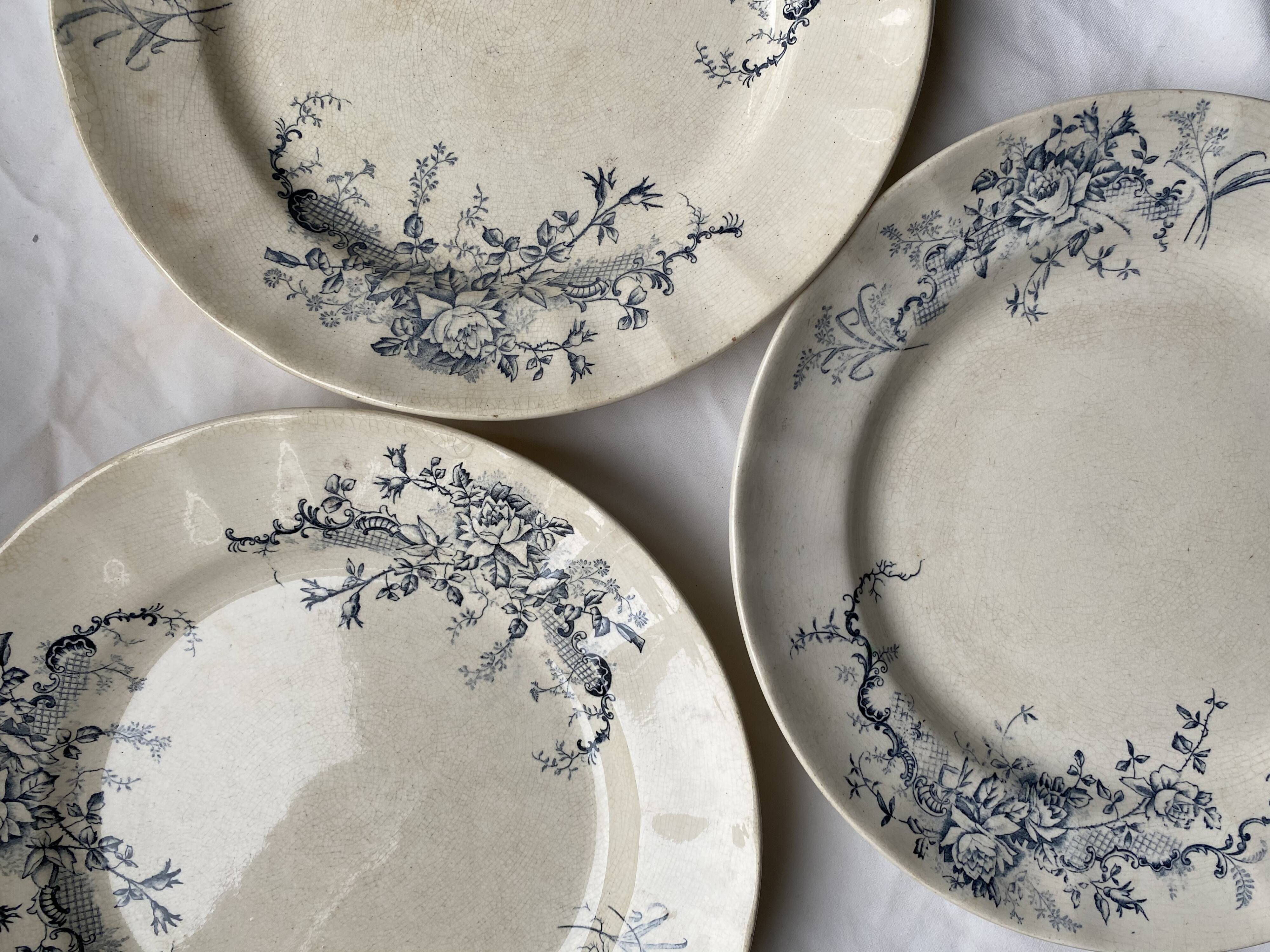 Lot de 5 assiettes en terre de fer