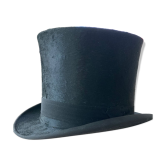 Top hat felt beaver