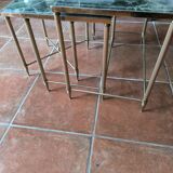 Nesting table