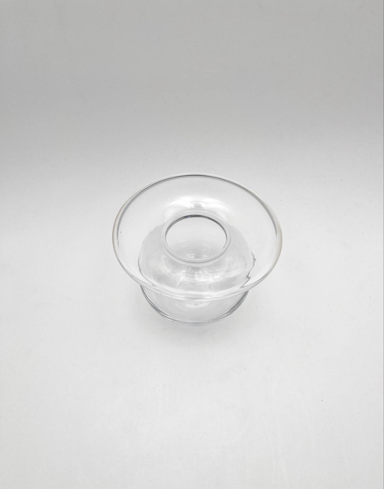 "Saturnus" vases by Nanny Still, Riihimäen Lasi, Fumé & Clair, Scandi design.