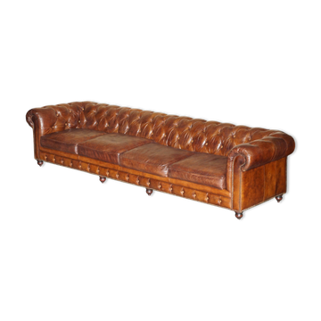 Canapé Chesterfield cuir Heritage Biker 6 places Timothy Oulton