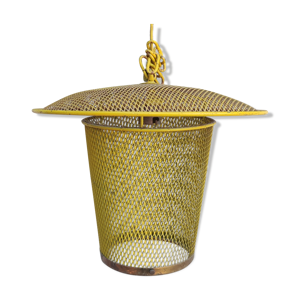 suspension grillagée
