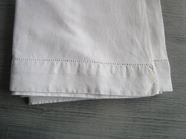 Old sheet 330x220cm - embroidered/monogrammed back