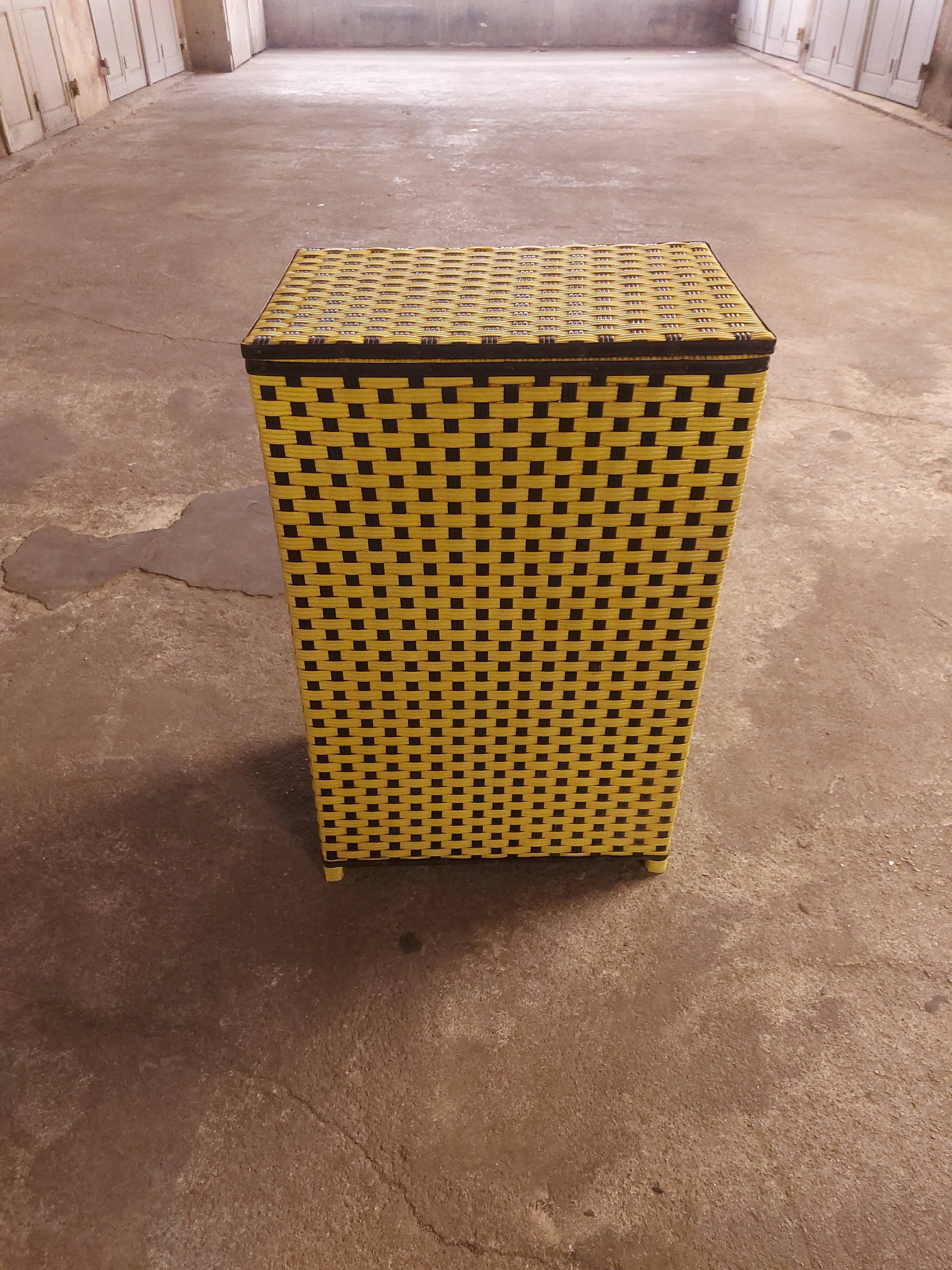 Vintage laundry basket 60'S