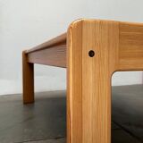 Vintage coffee table in Swedish pine by Yngve Ekström for Swedese, 1970s.