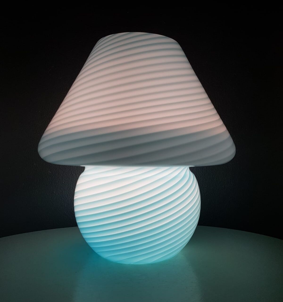 Blue Murano mushroom table lamp, Gambaro e Poggi for Vetri