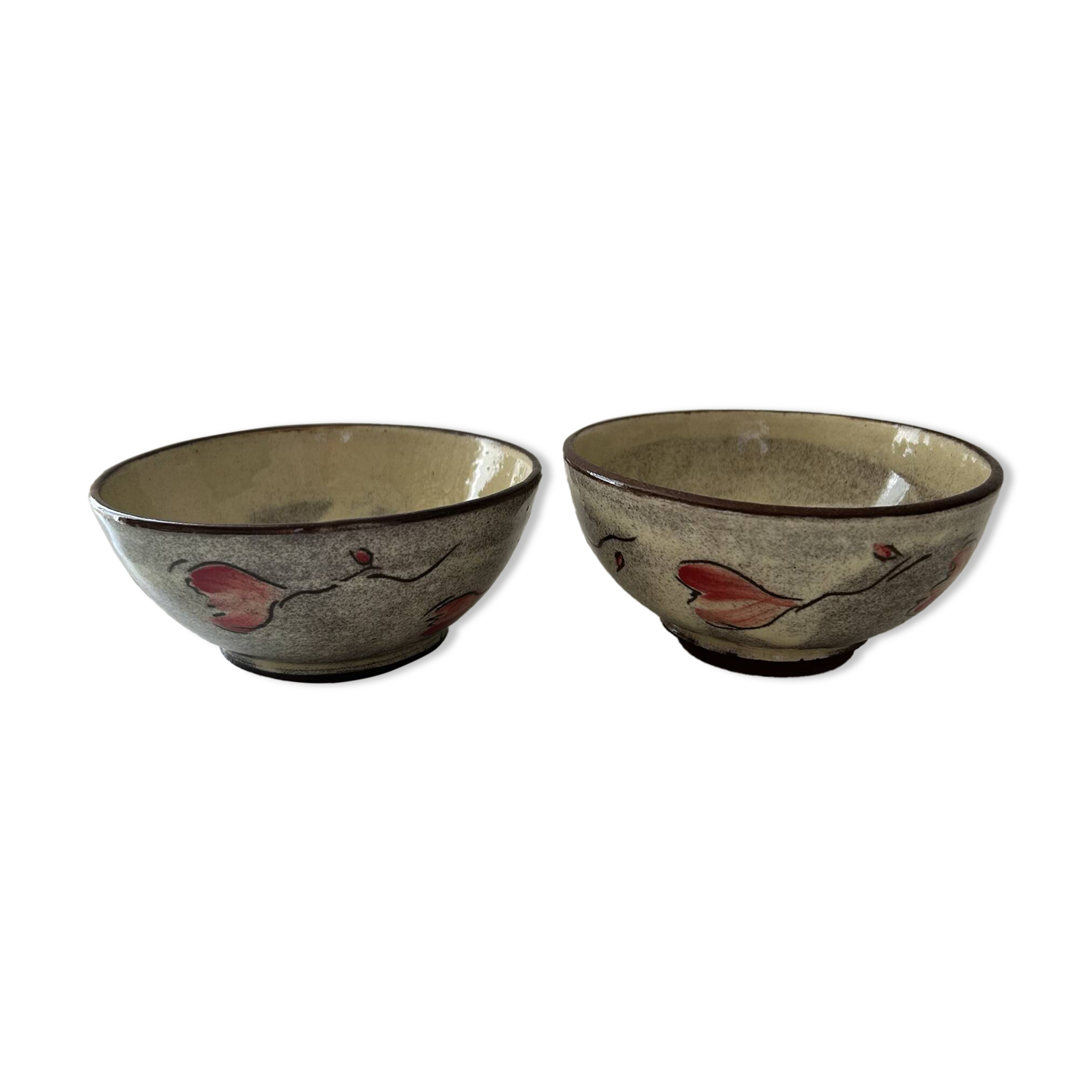 Pair of signed Japanese bowls