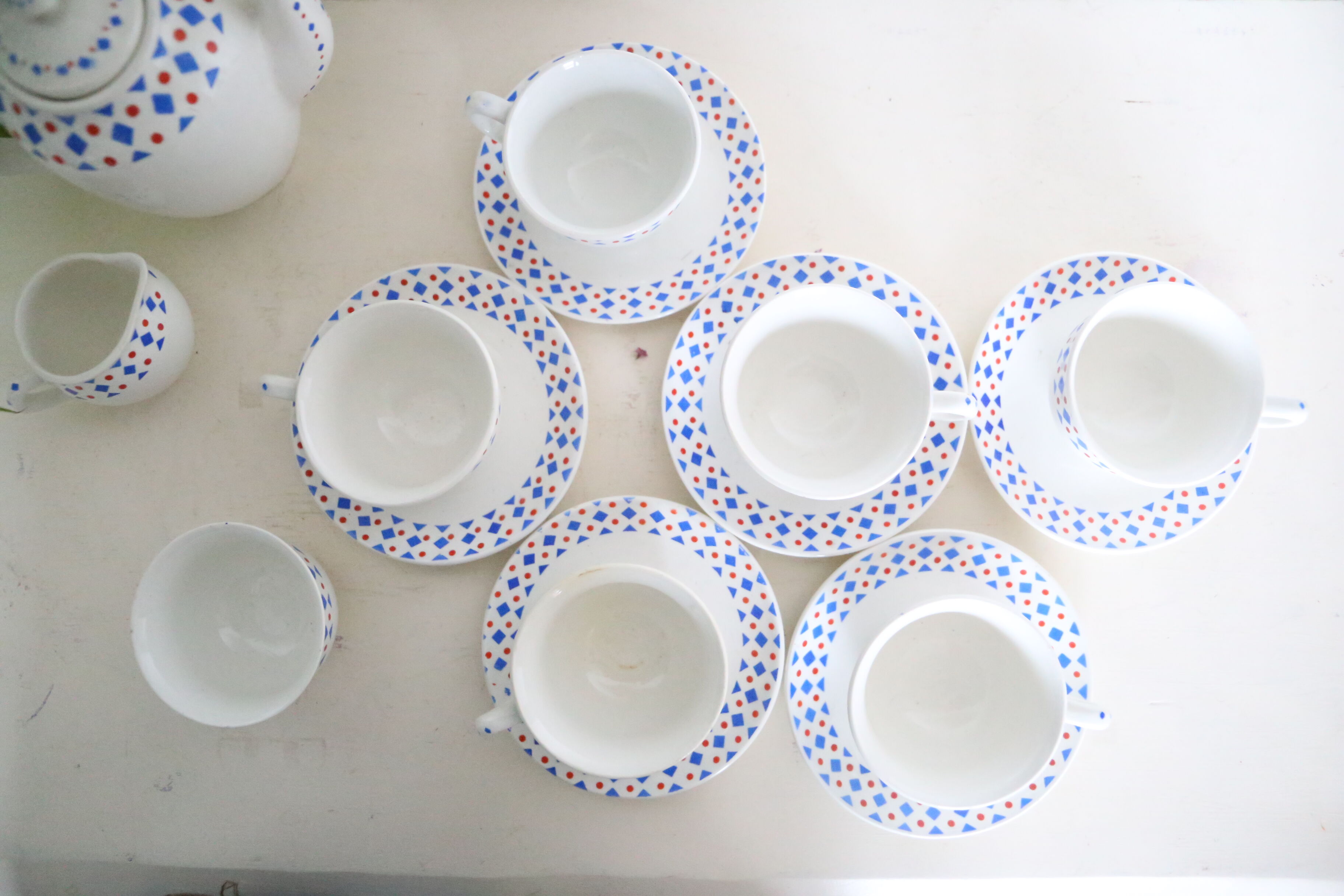 Coffee/tea service for children, 1940 , Imperial Manufacture Royale Boch, Belgium