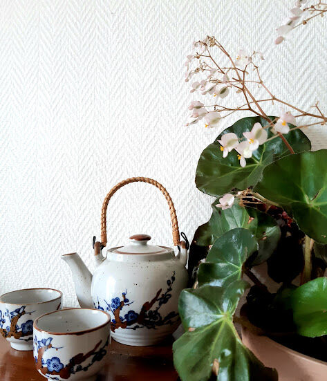 Japanese stoneware tea set